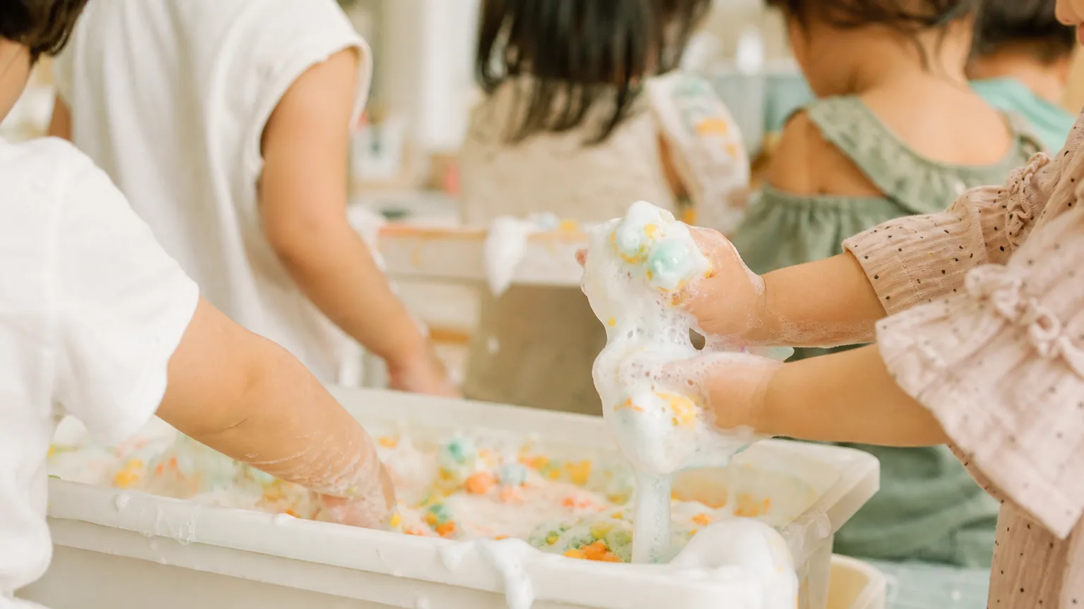 Messy Play 花絮